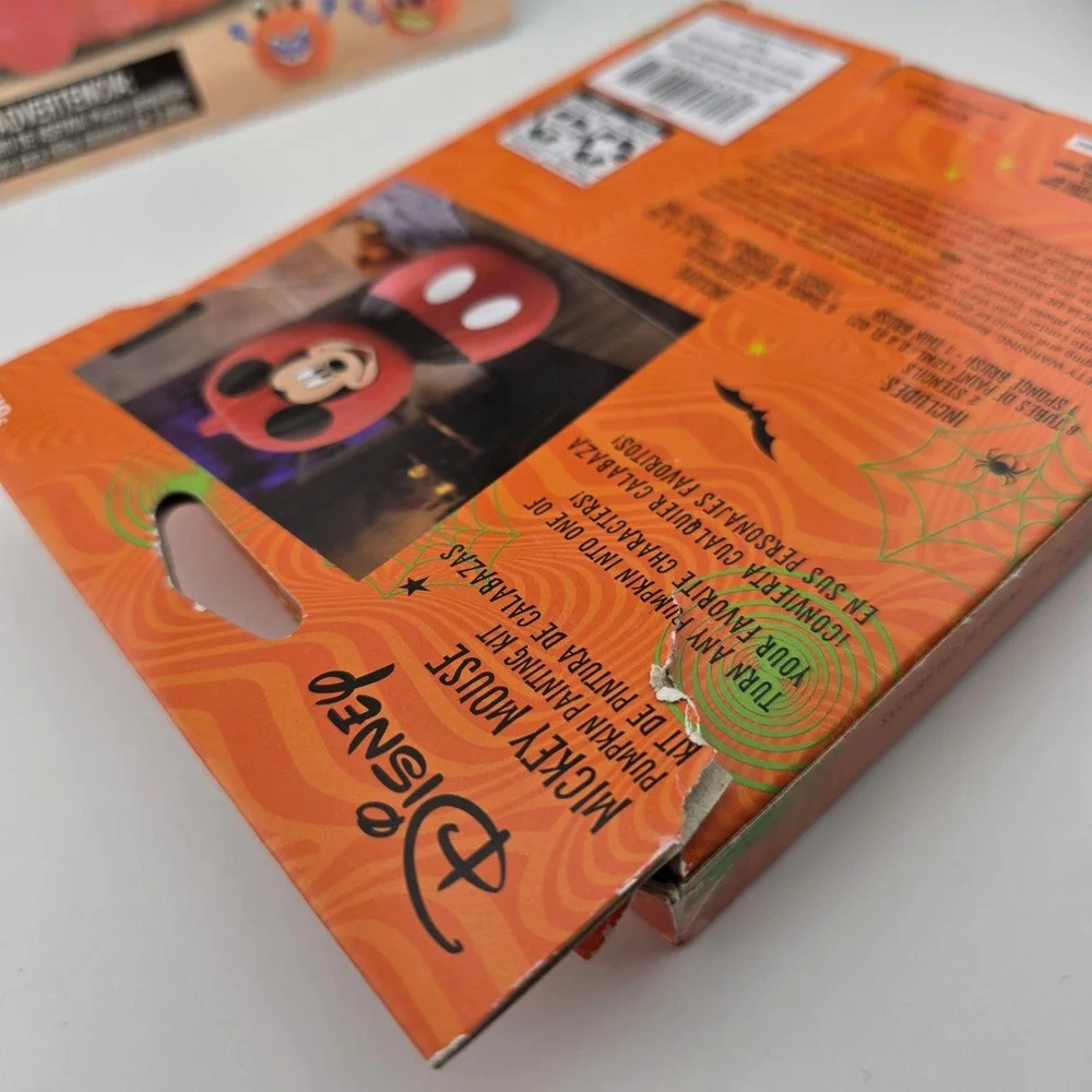 Halloween Pumpkin‎ Decorating Kit Bundle Mickey Mouse Pushins Teeth Set